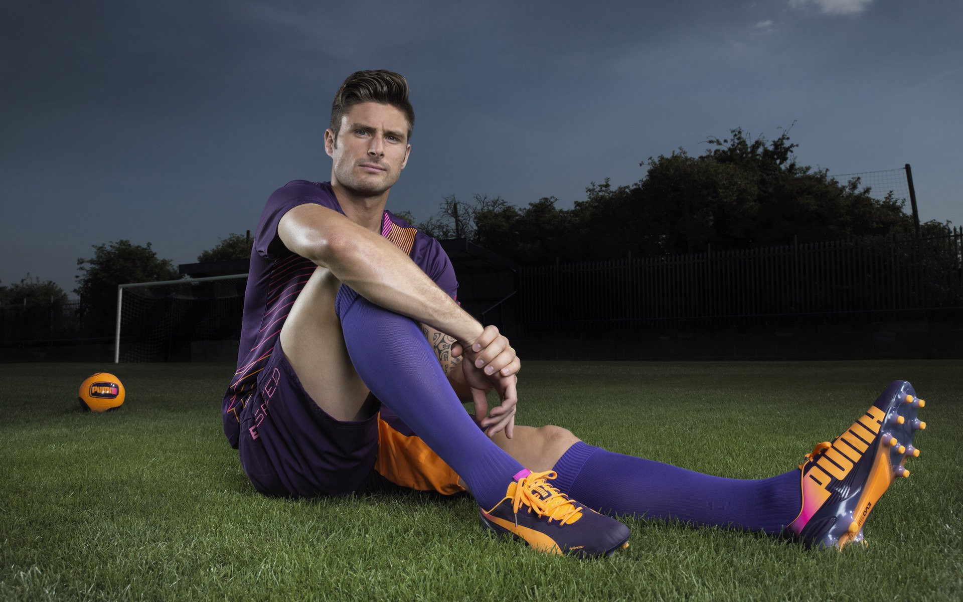 富勒姆胜平负平衡不断,球队士气高昂,富勒姆比赛视频聚胜顽球汇