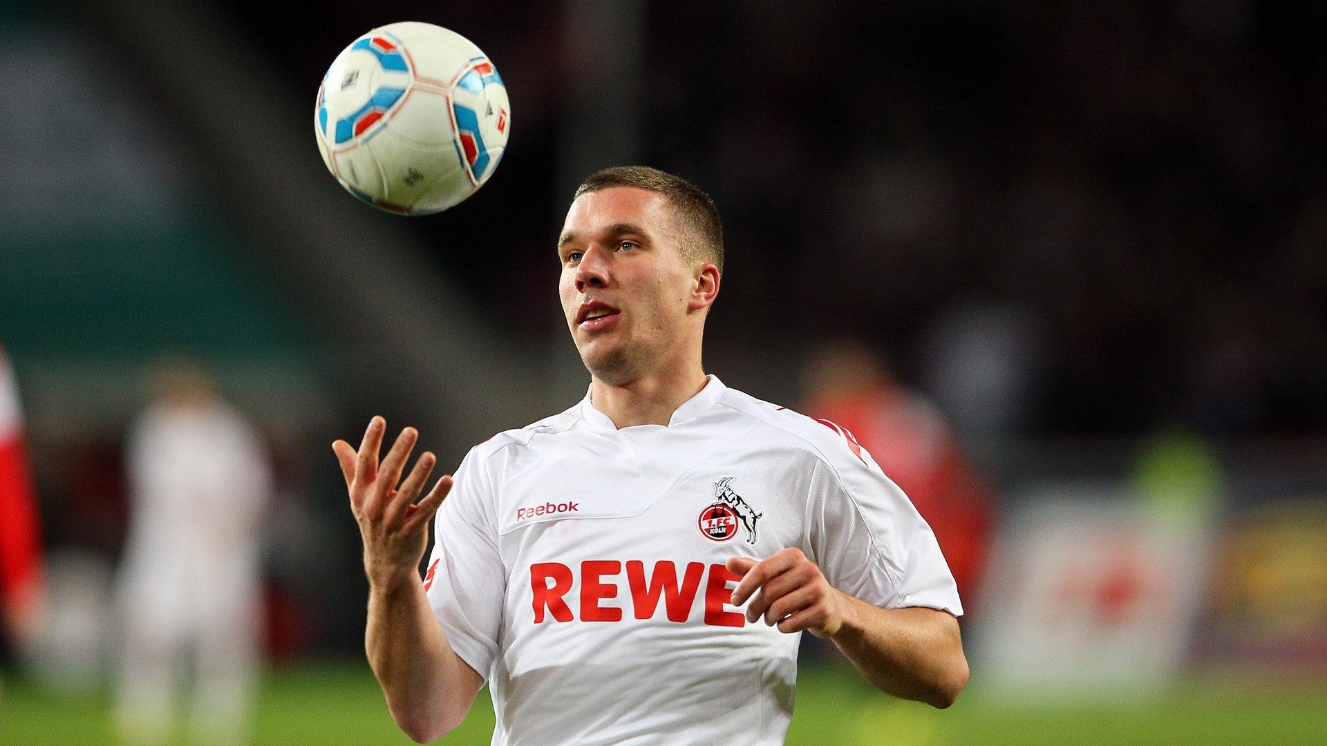 意甲传奇球星回顾辉煌历史,粉丝感慨万千,2021意甲球星